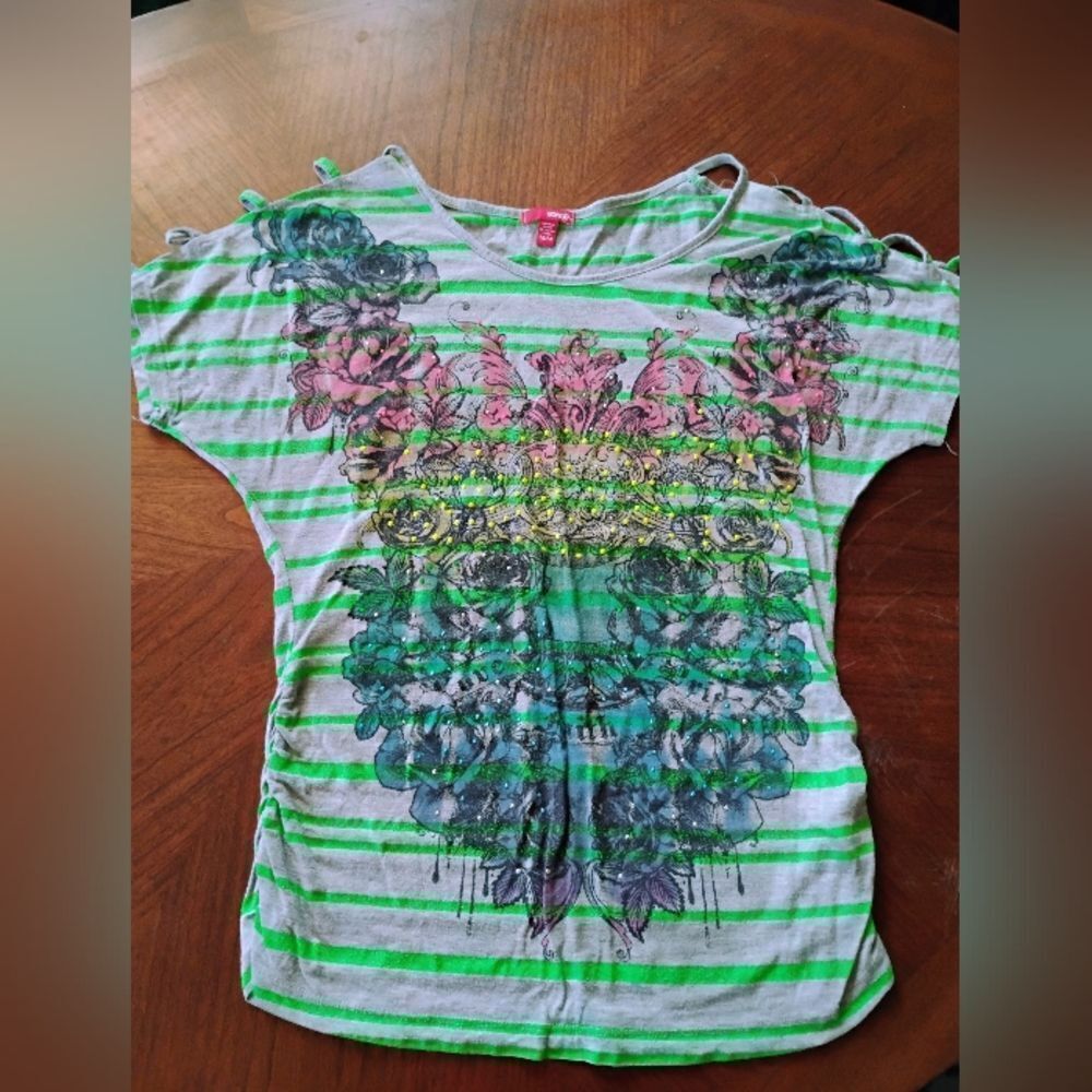 (0942) Striped Green and Gray Women's Top  Size: M